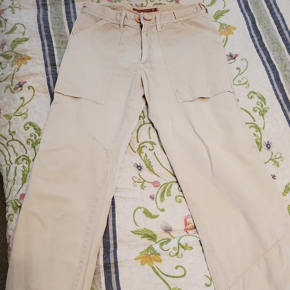Guess Cream Pants - Picture 1 of 3